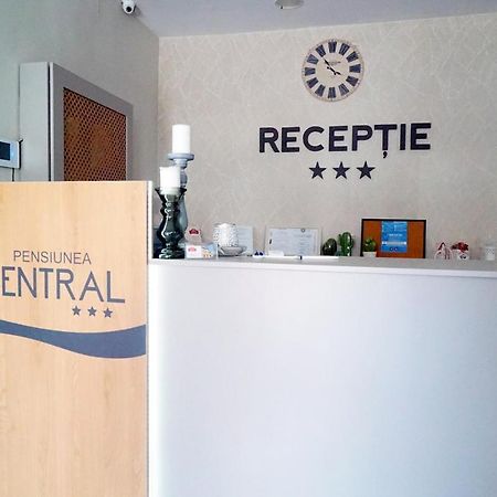 Pensiunea Central Регин Екстериор снимка